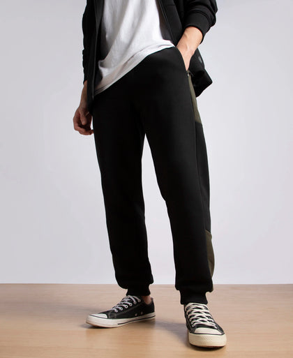 Super Combed Cotton Rich Fleece Fabric Regular Fit Jogger with Zipper Pockets - Black