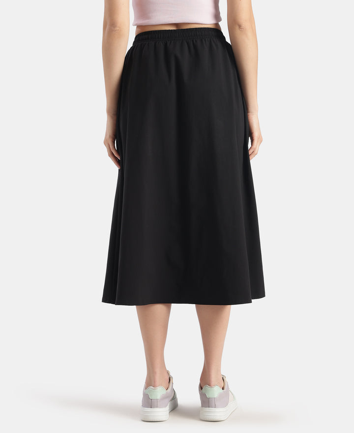 Microfiber Fabric Skirt with Side Pockets - Black