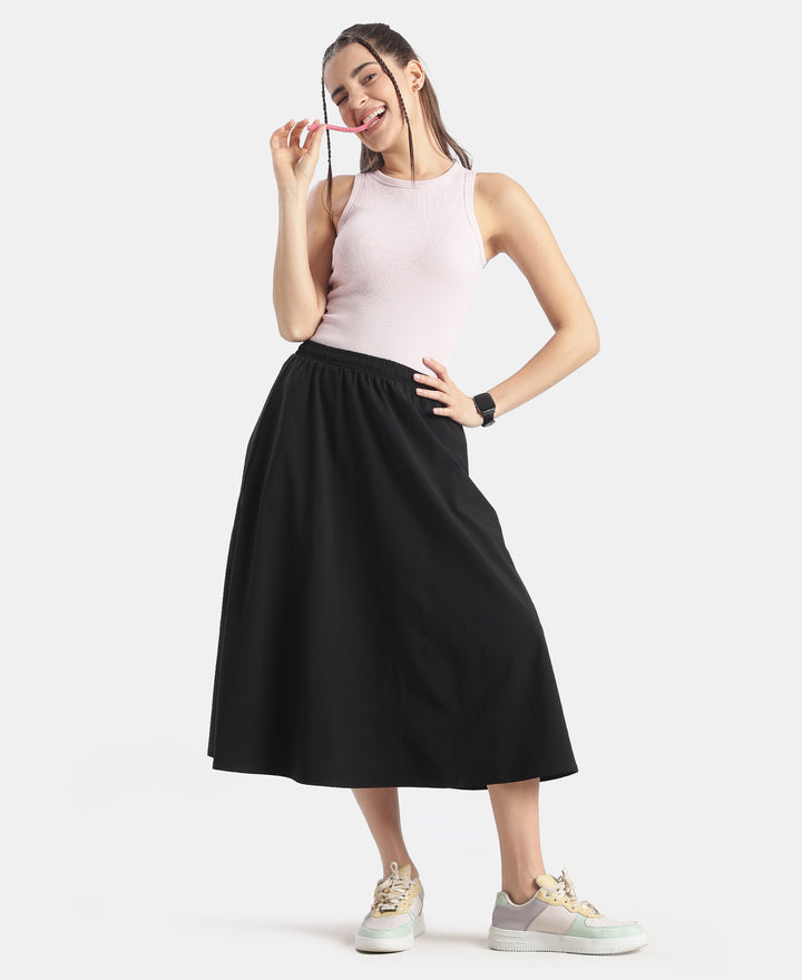 Microfiber Fabric Skirt with Side Pockets - Black