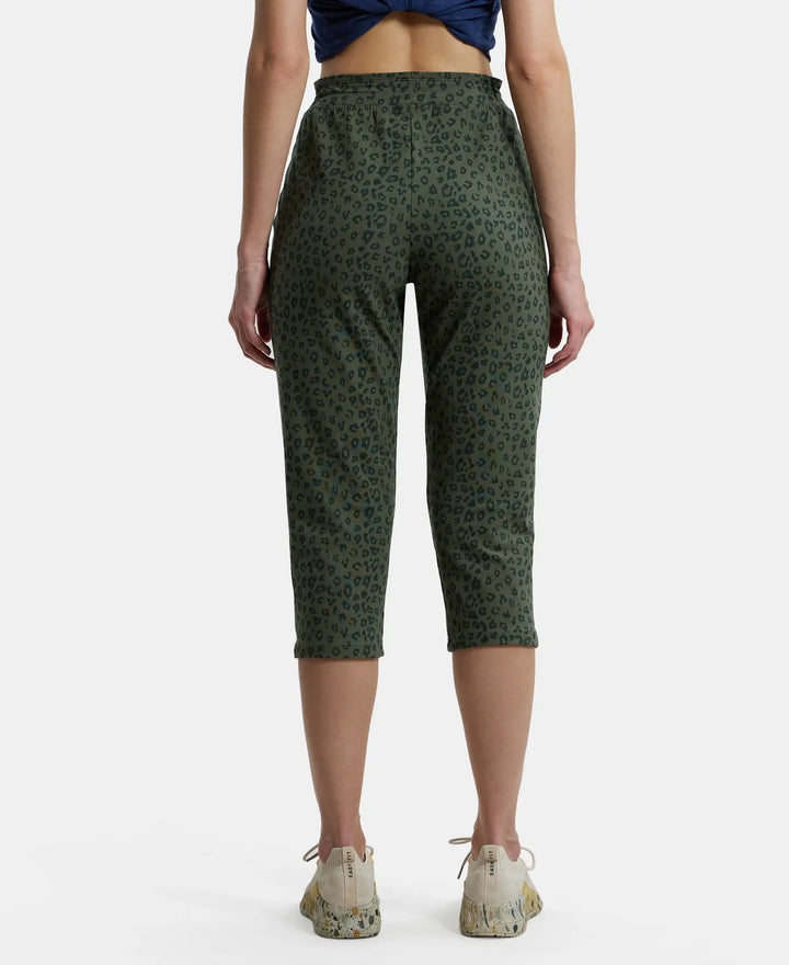 Super Combed Cotton Elastane Slim Fit Printed Capri with Side Pockets - Beetle Printed-3