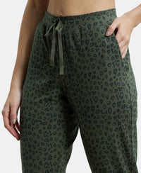 Super Combed Cotton Elastane Slim Fit Printed Capri with Side Pockets - Beetle Printed-6