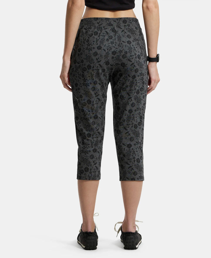 Super Combed Cotton Elastane Slim Fit Printed Capri with Side Pockets - Charcoal Printed-3