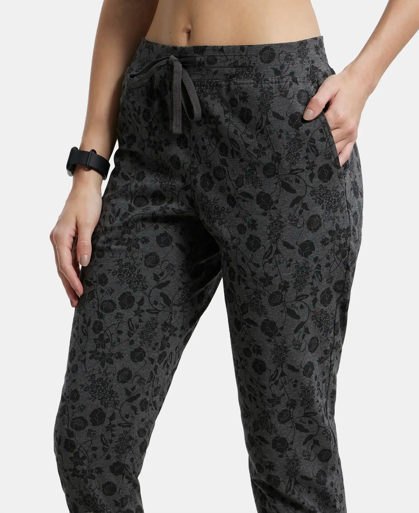 Super Combed Cotton Elastane Slim Fit Printed Capri with Side Pockets - Charcoal Printed-7