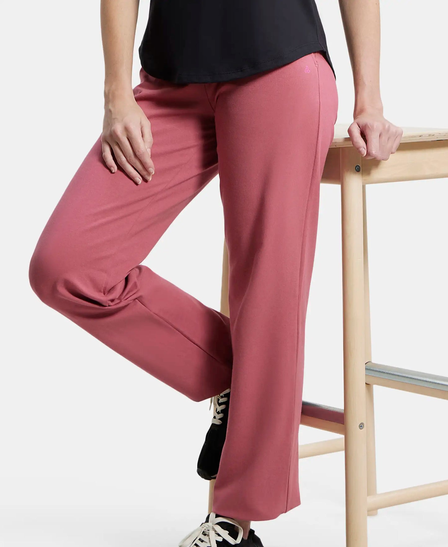 Super Combed Cotton Elastane Relaxed Fit Trackpants With Side Pockets - Rose Wine-5