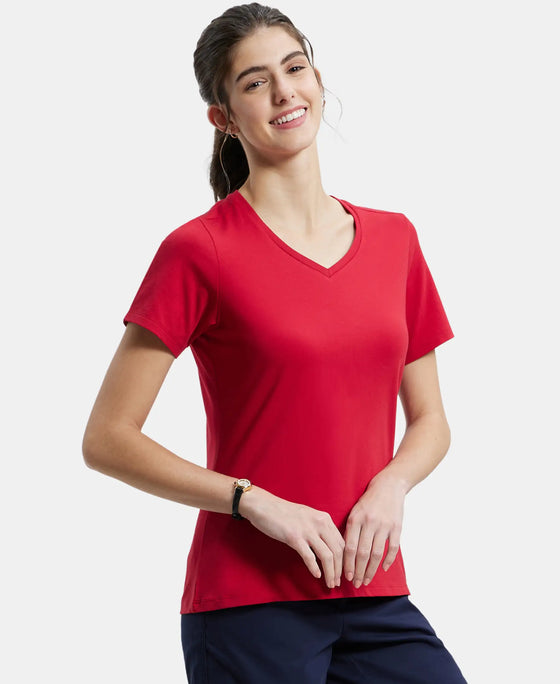 Super Combed Cotton Elastane Regular Fit Solid V Neck Half Sleeve T-Shirt - Jester Red-5