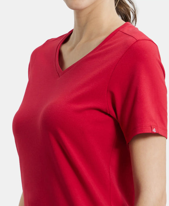 Super Combed Cotton Elastane Regular Fit Solid V Neck Half Sleeve T-Shirt - Jester Red-7