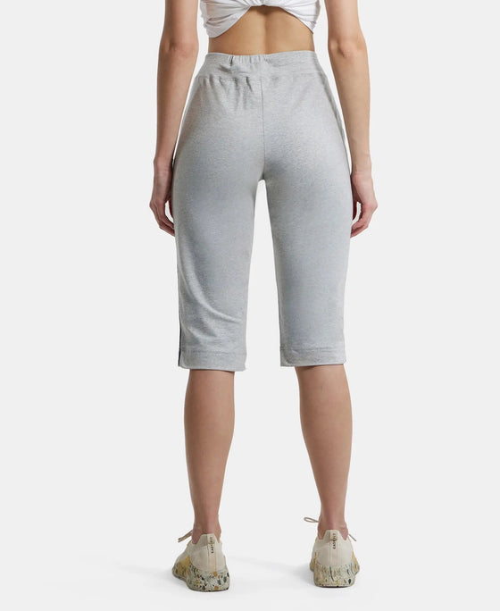 Super Combed Cotton Elastane Relaxed Fit Capri with Side Pockets - Light Grey Melange-3