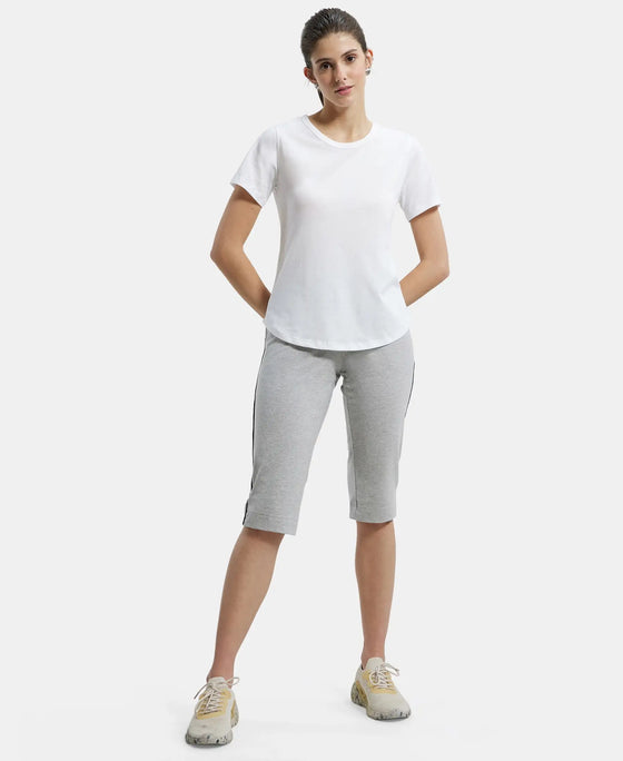Super Combed Cotton Elastane Relaxed Fit Capri with Side Pockets - Light Grey Melange-4
