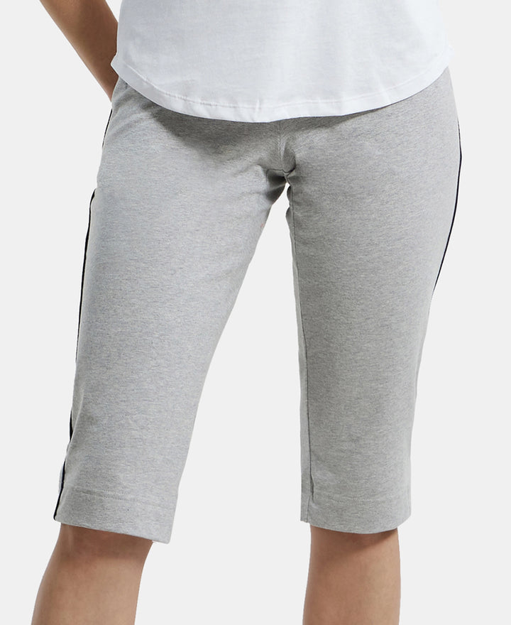 Super Combed Cotton Elastane Relaxed Fit Capri with Side Pockets - Light Grey Melange-5