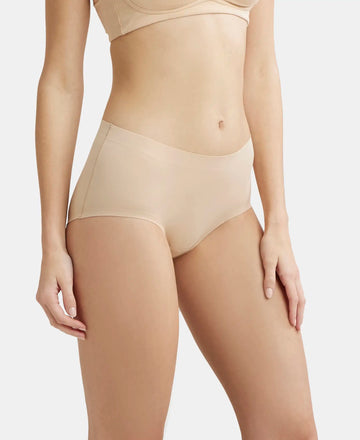 Tips for the Best Innerwear Under Your Favorite Short Dress | Jockey India Tips for the Best Innerwear Under Your Favorite Short Dress | Jockey India