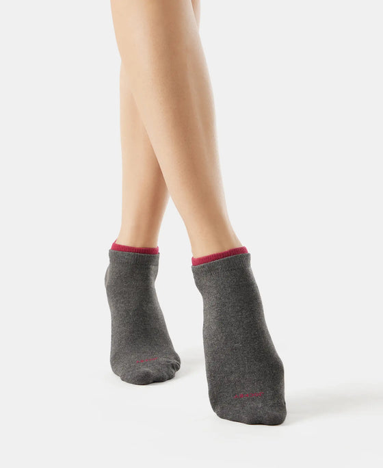 Compact Cotton Stretch Solid Low Show Socks with StayFresh Treatment - Charcoal melange & Beet red-6