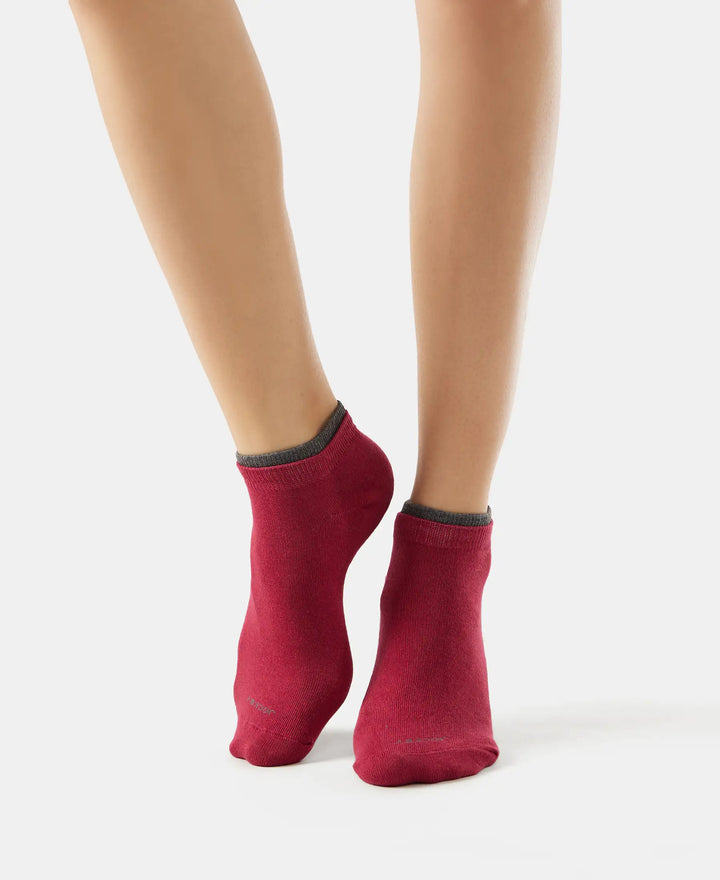 Compact Cotton Stretch Solid Low Show Socks with StayFresh Treatment - Charcoal melange & Beet red-7