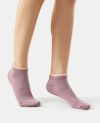Compact Cotton Stretch Solid Low Show Socks with StayFresh Treatment - Elderberry & Pink Sorbet Melange-4