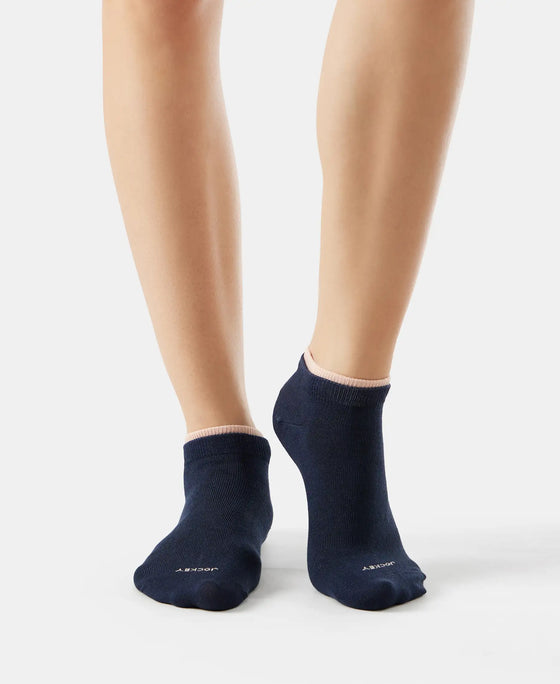 Compact Cotton Stretch Solid Low Show Socks with StayFresh Treatment - Rose Smoke & Navy-3
