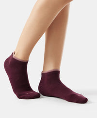 Compact Cotton Stretch Solid Low Show Socks with StayFresh Treatment - Wistful mauve & Wine Tasting-4