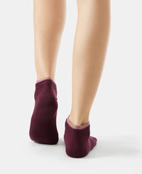 Compact Cotton Stretch Solid Low Show Socks with StayFresh Treatment - Wistful mauve & Wine Tasting-8