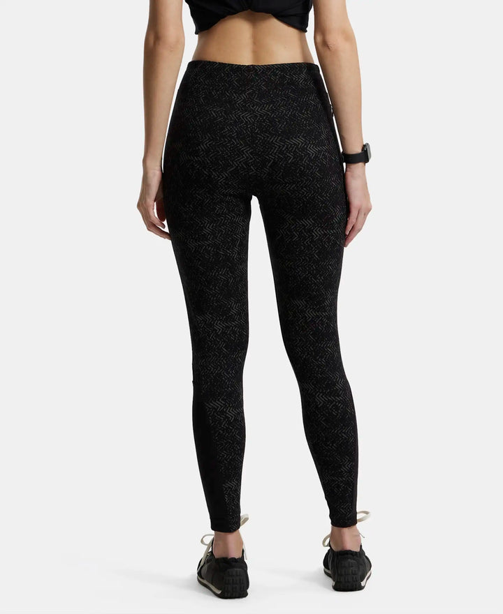 Super Combed Cotton Elastane Yoga Pants with Side Zipper Pocket - Black Printed-3