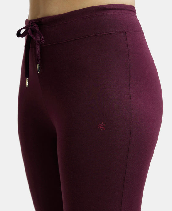 Super Combed Cotton Elastane Yoga Pants with Side Zipper Pocket - Wine Tasting-7