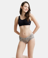 Wirefree Padded Super Combed Cotton Elastane Full Coverage Slip-On Uniform Bra with Concealed Underband - Black-6