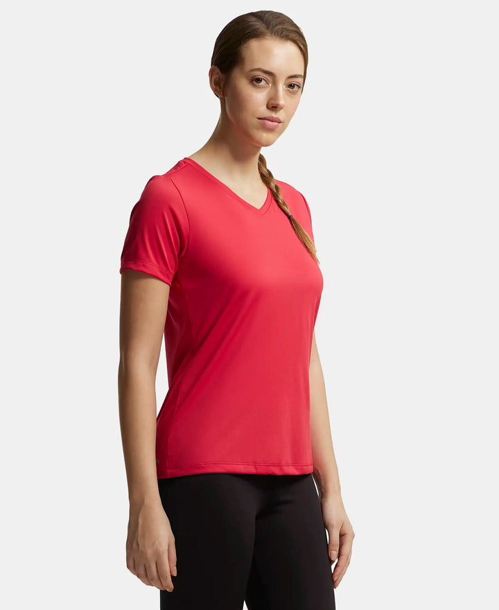 Microfiber Fabric Relaxed Fit Solid V Neck Half Sleeve Performance T-Shirt - Virtual Pink-2