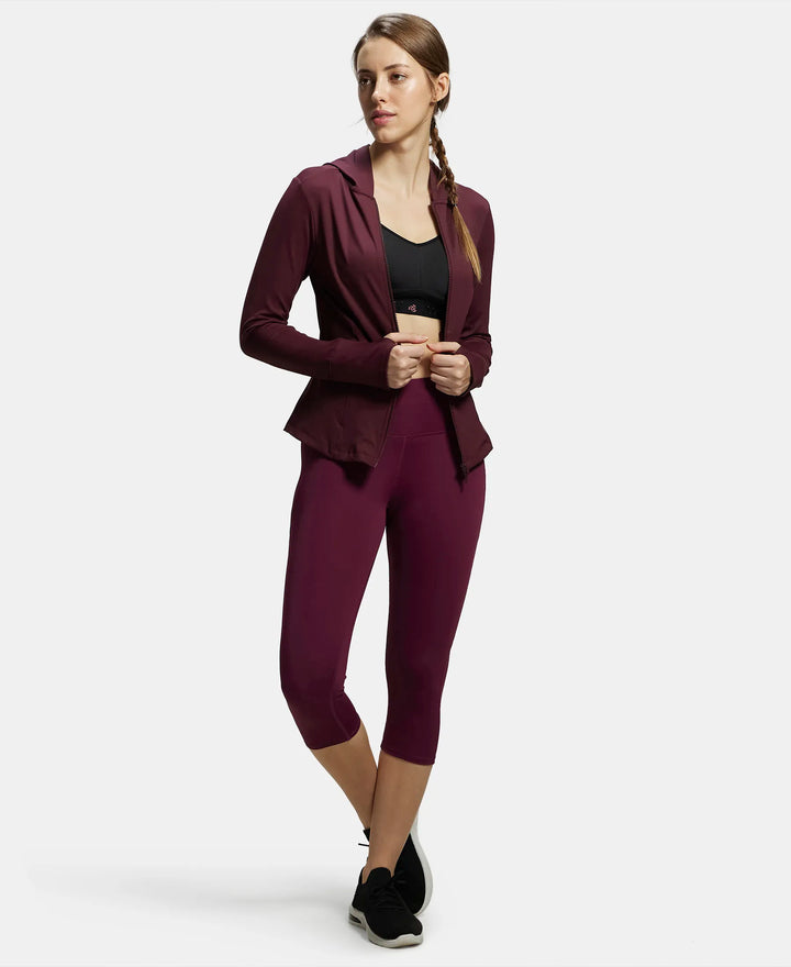 Microfiber Elastane Slim Fit Hoodie Jacket with Curved Back Hem - Wine Tasting-4