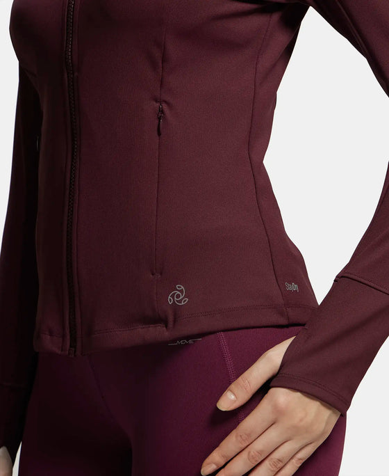 Microfiber Elastane Slim Fit Hoodie Jacket with Curved Back Hem - Wine Tasting-7