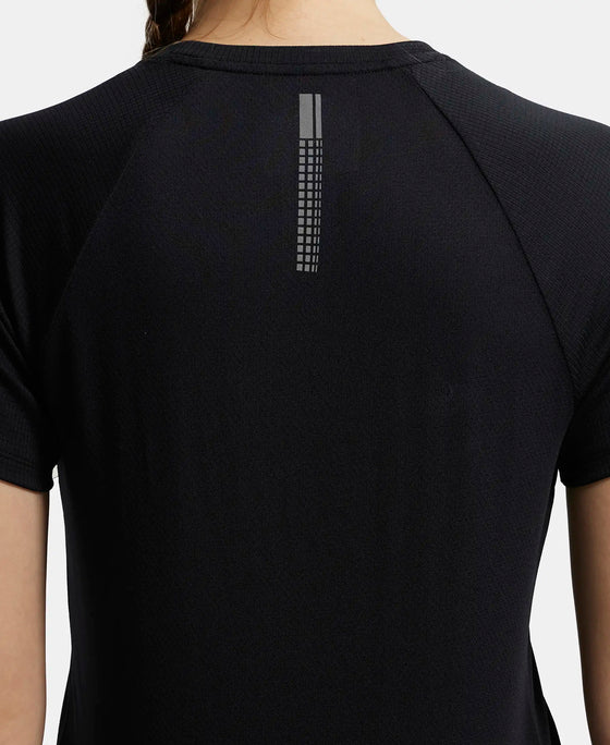 Microfiber Fabric Relaxed Fit Half Sleeve Breathable Mesh T-Shirt - Black-9